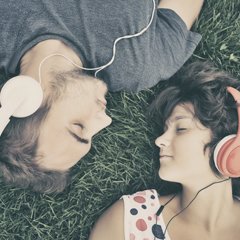 Neural Romantic Charts